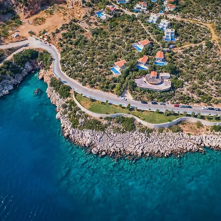 Riád Likya Pavilion *