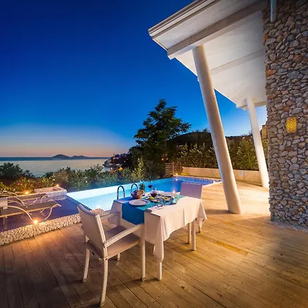 리야드 Likya Pavilion