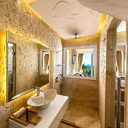 Likya Pavilion Riad 4*